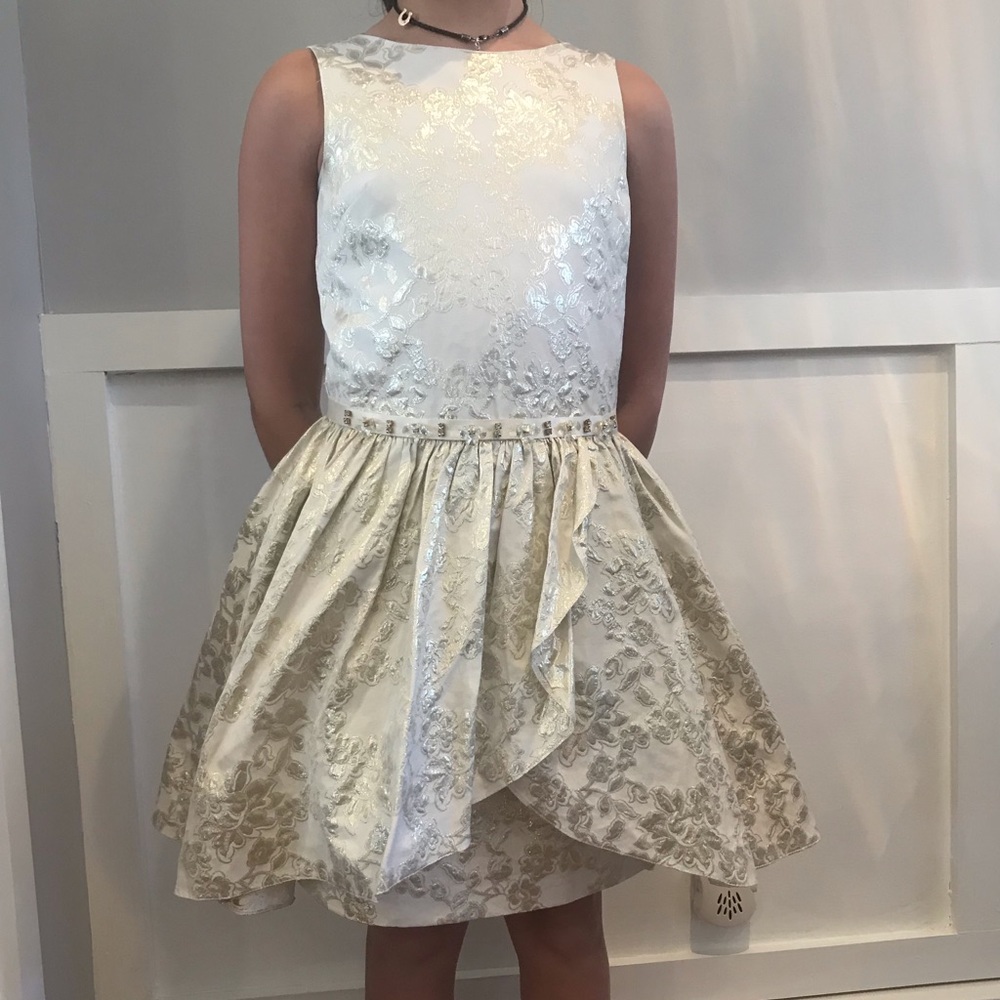 Girls party dress
